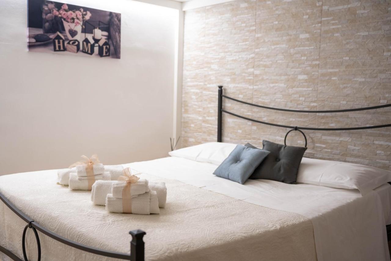 Nonna Tetta Chic Station & Center Walkable Apartment Monopoli Exterior foto